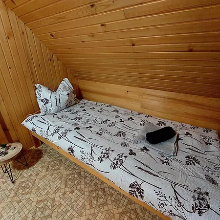 Koca Lipa Pod Veliko Planino